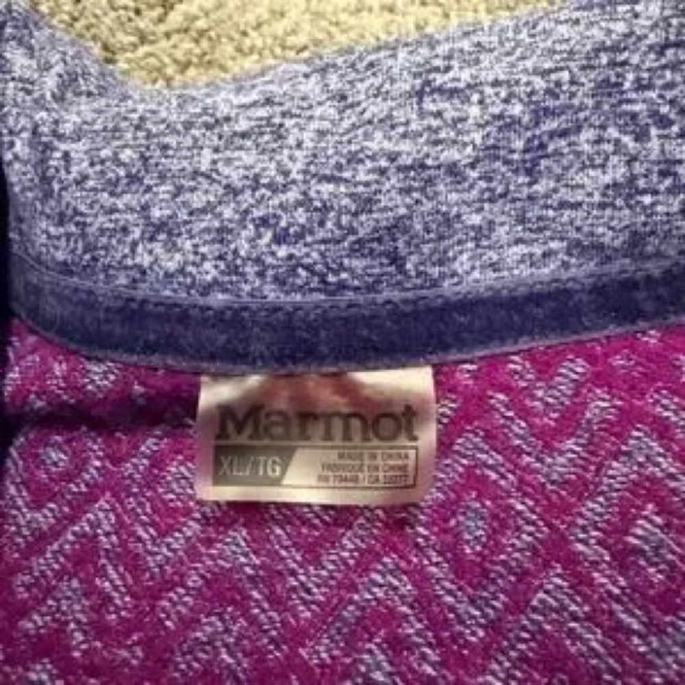 Marmot Pink and Gray Patterned Full-Zip Jacket - Picture 5 of 9